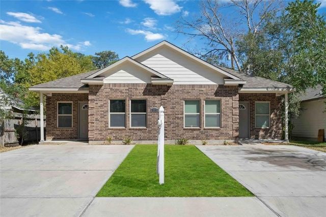 Houston duplex property preview